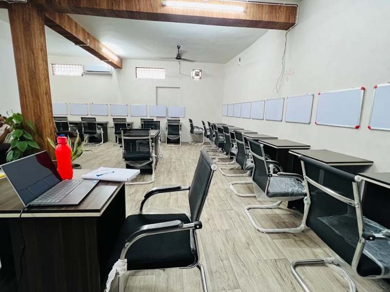 The Bright Vibes Library, Vishwas Nagar